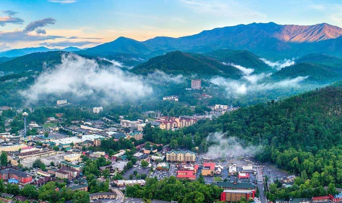 Almost Heaven #2 Pigeon Forge Luaran gambar